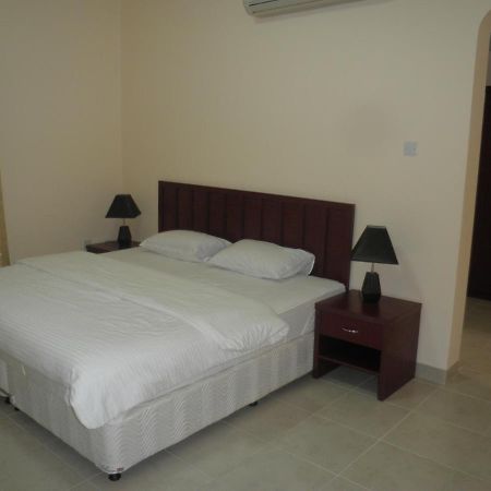 Hamasa Plaza Hotel Ал Бурайми Екстериор снимка