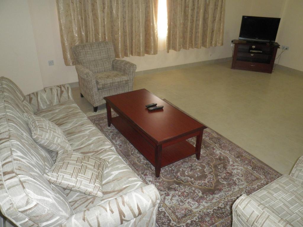 Hamasa Plaza Hotel Ал Бурайми Стая снимка