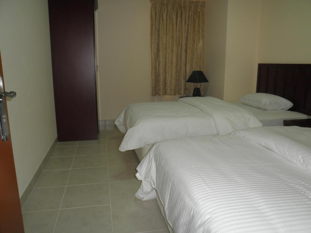 Hamasa Plaza Hotel Ал Бурайми Стая снимка